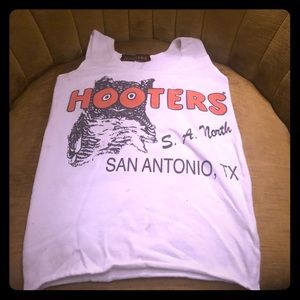 HOOTERS Girl uniform tank